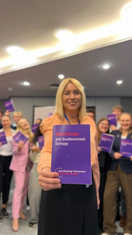 Jsem pyšná, že se tohle podařilo! 💜 Dala jsem mladým lidem…