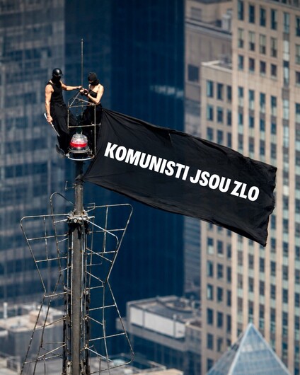 Tahle hesla stojí za to vyvěsit co nejvýš. 🏴 A která byste…